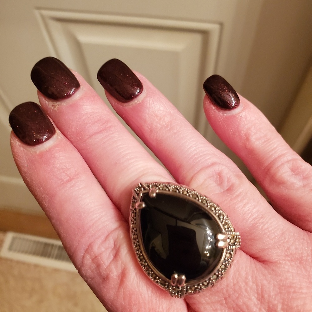 Ring - Picture 3 of 5